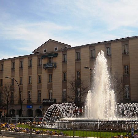 Hotel Du Commerce Millau Exterior foto